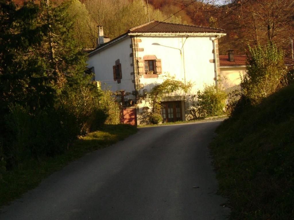 Hostal Venta San Blas Almándoz Exterior foto